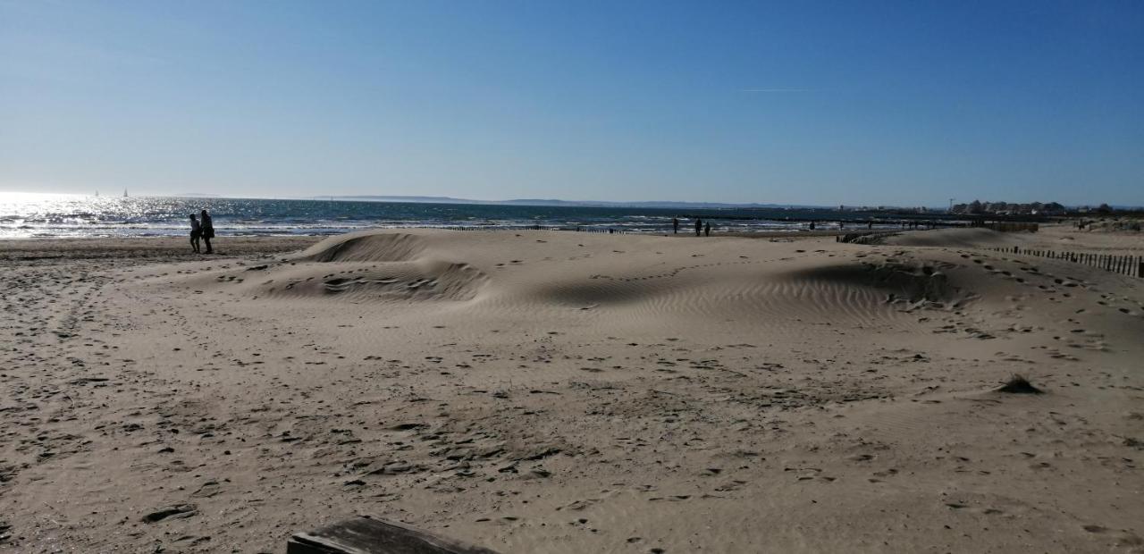 Grau Du Roi T2 Calme, Acces Plage + Parking Le Grau-du-Roi Exterior foto